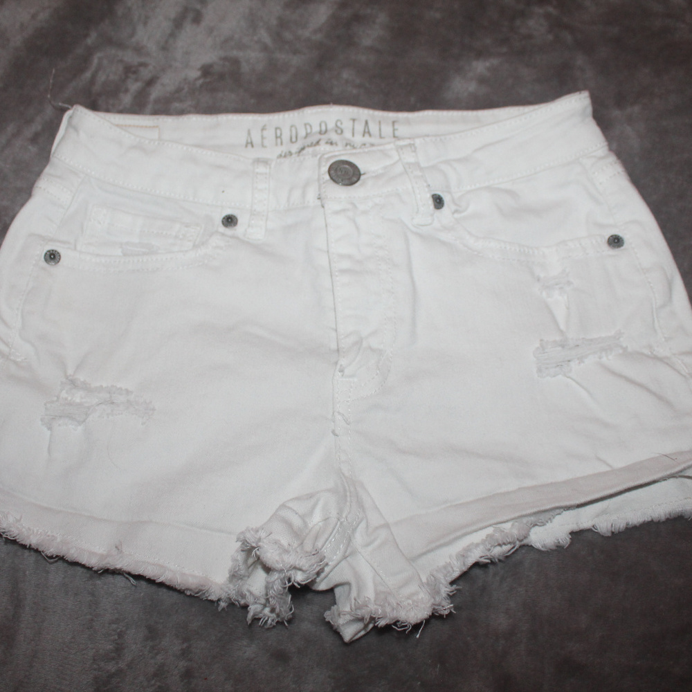 White Distressed Jean Shorts ~ Aeropostale